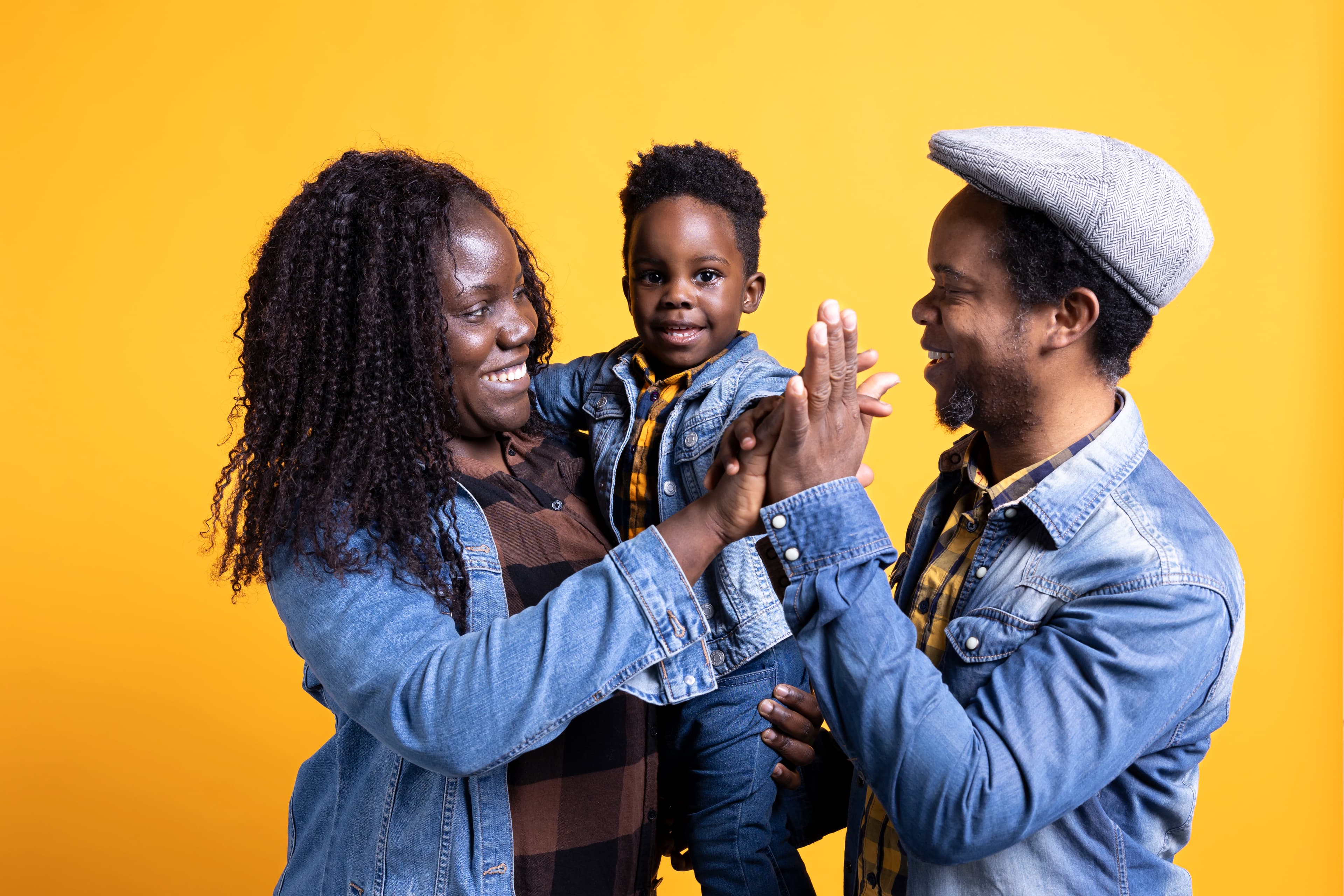 Famille protégée par une couverture médicale AHP